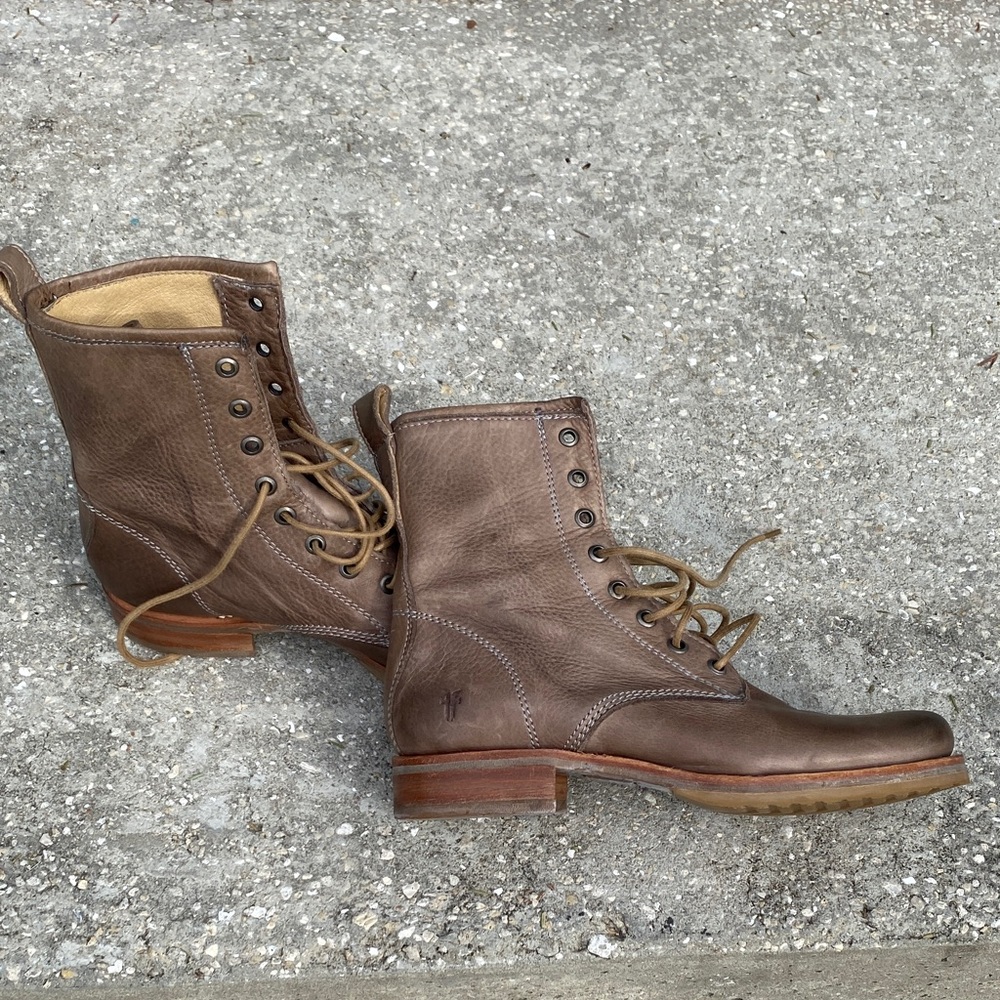 Frye Veronica Leather Boots